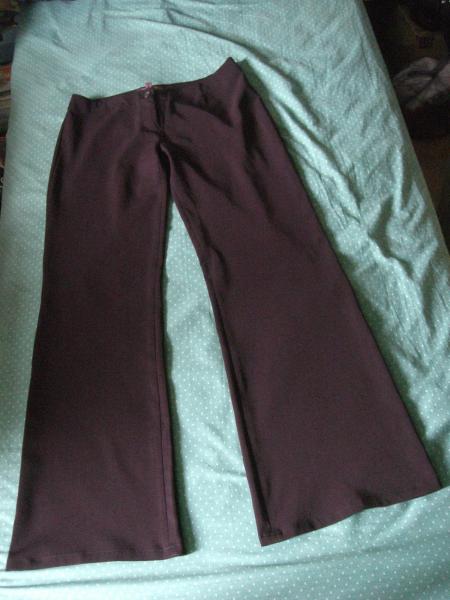 Pantalon pourpre